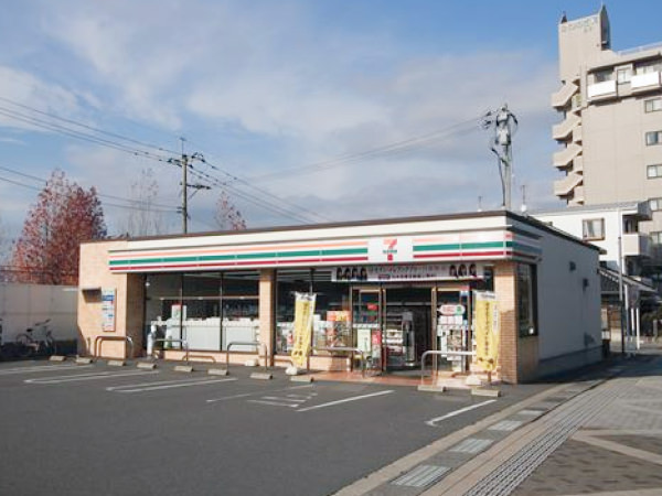 セブン-イレブン東広島市西条中央1丁目店