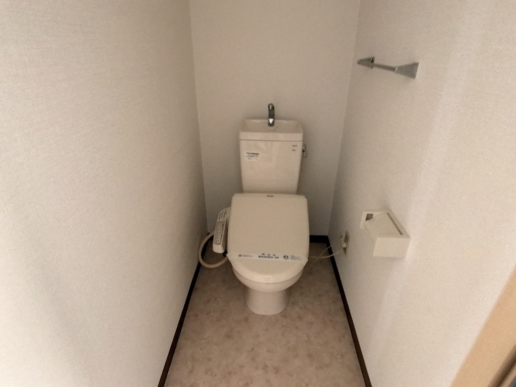 グリンゲイブルス 201