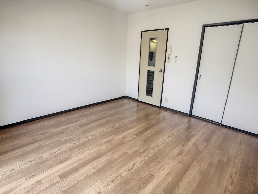 フレグランス千田 108