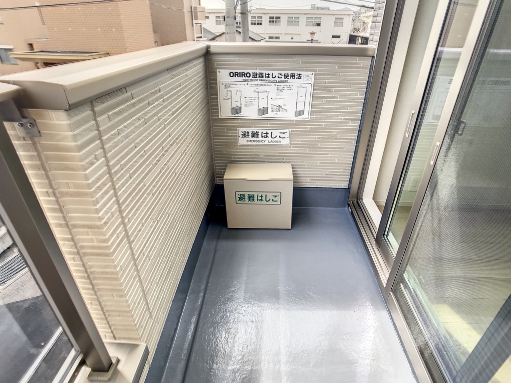 サニーライトハイツ　201