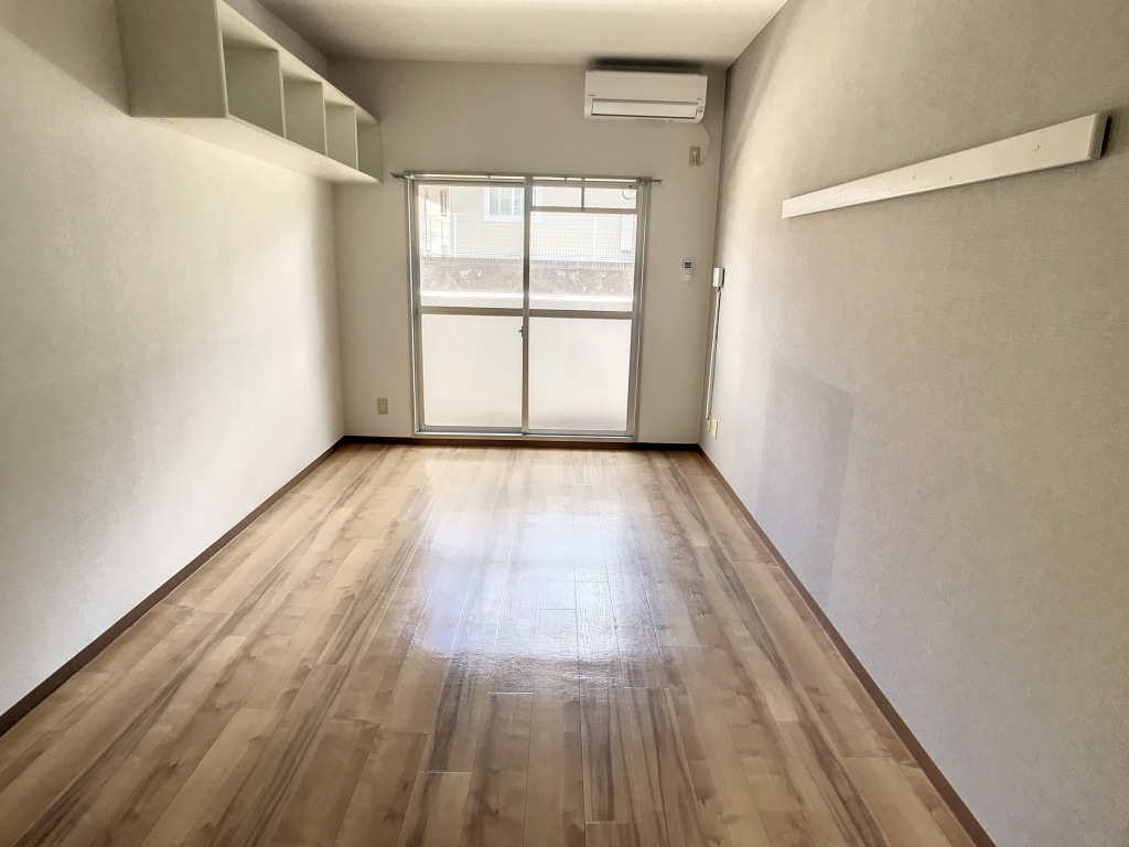 ドムスセピア　206号室