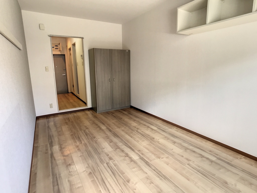 ドムスセピア　206号室