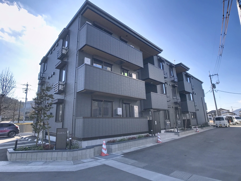 グレイスガーデンC　103