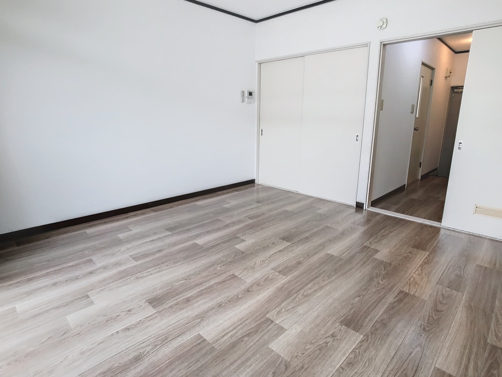 シティーパークI　203