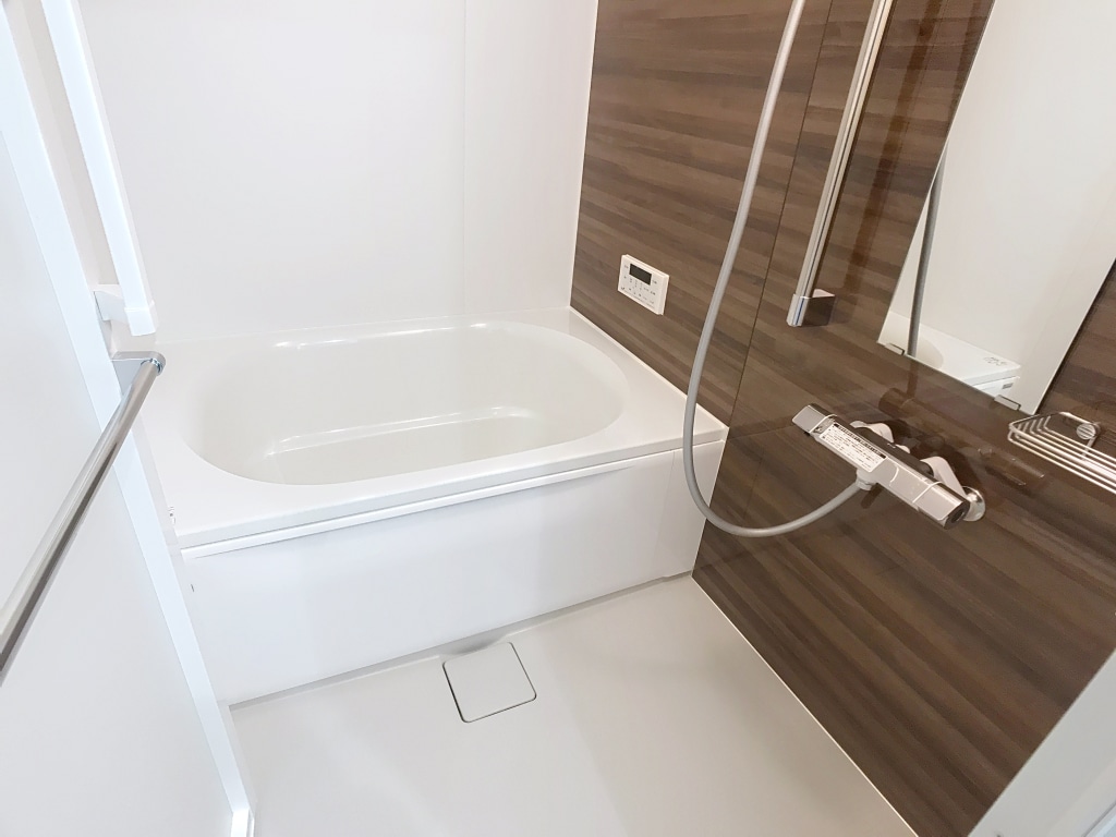 グレイスガーデンC　103