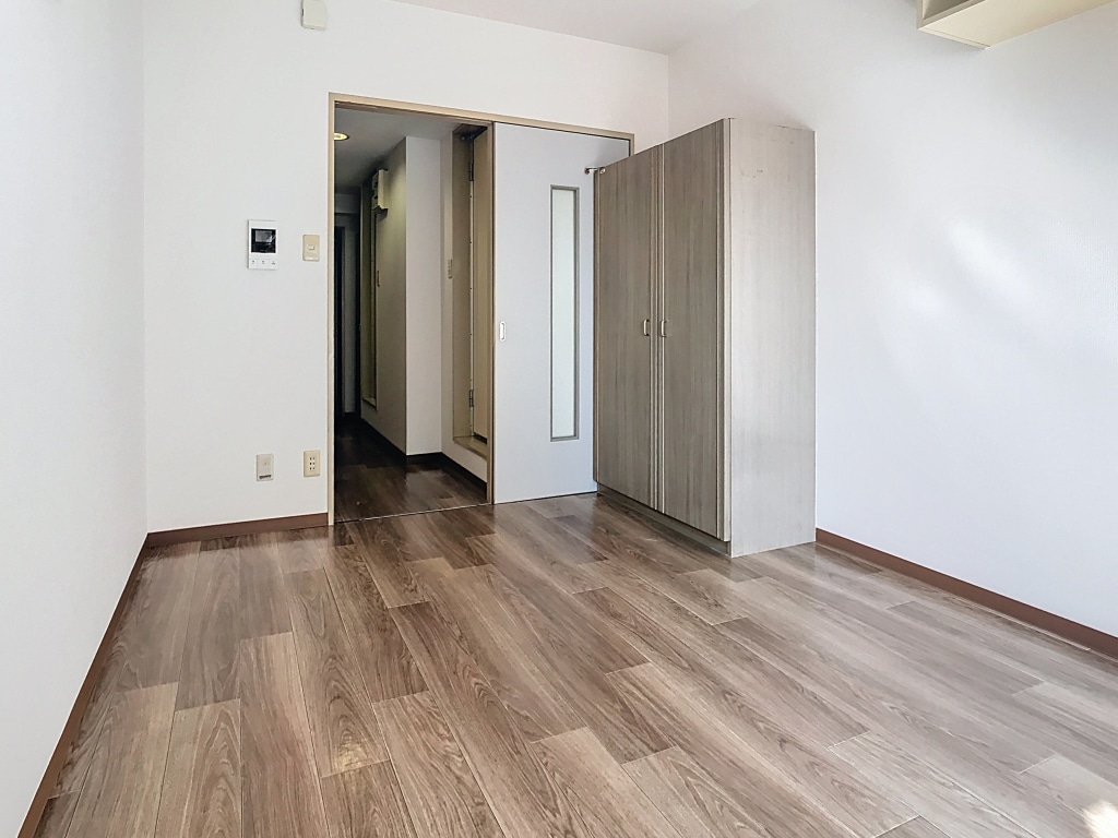 ウエストポンドビル 7~13 710号室