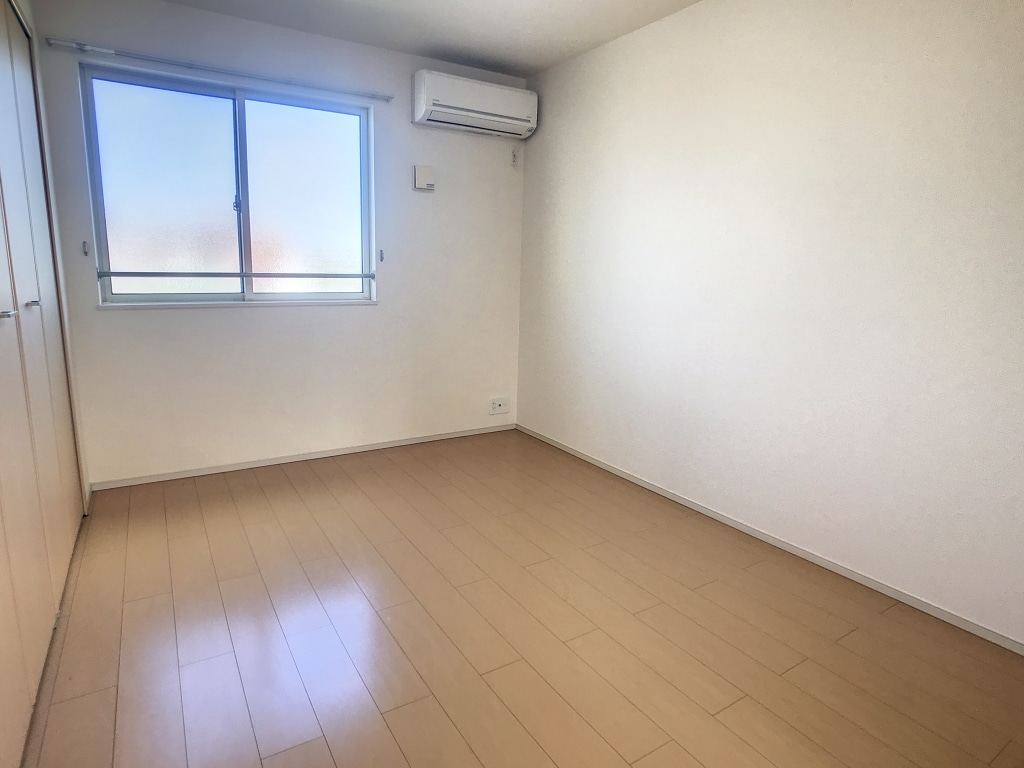 ティエドミールB 202