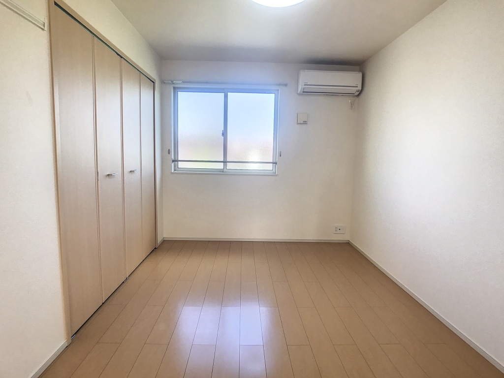 ティエドミールB 202