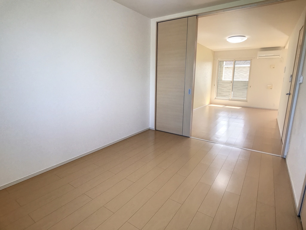 ティエドミールB 202